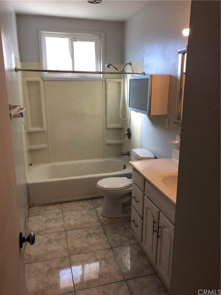 1645 S Euclid St, Anaheim, CA 92802